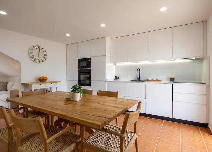 Rmr Essence Family & Soul Retreat Apartment