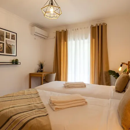 Rmr Essence Family & Soul Retreat Apartment Tavira